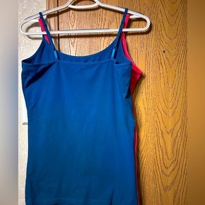 Spaghetti strap tank tops with adjustable straps sz med